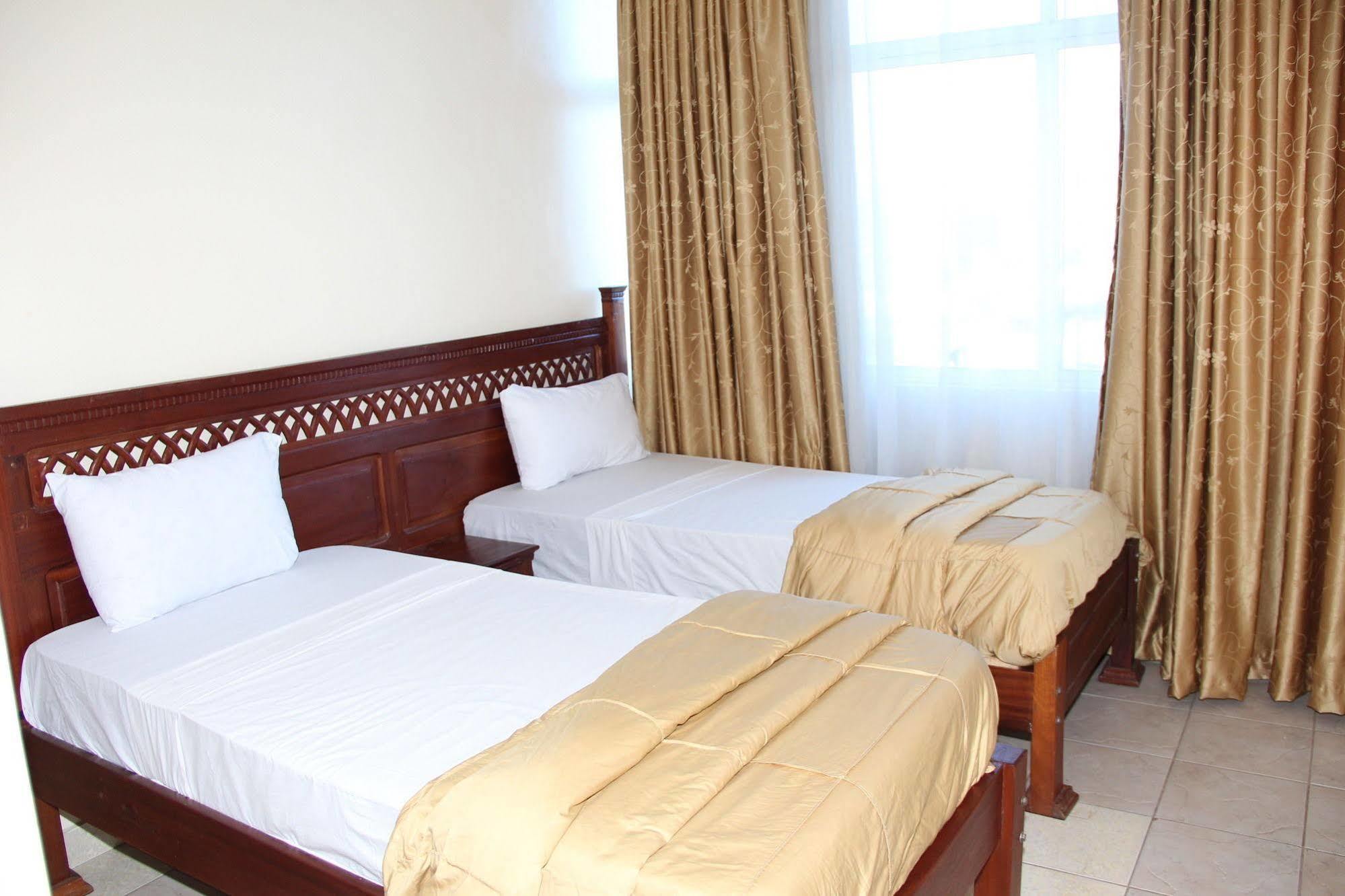 Hotel Barkley Nairobi Bagian luar foto