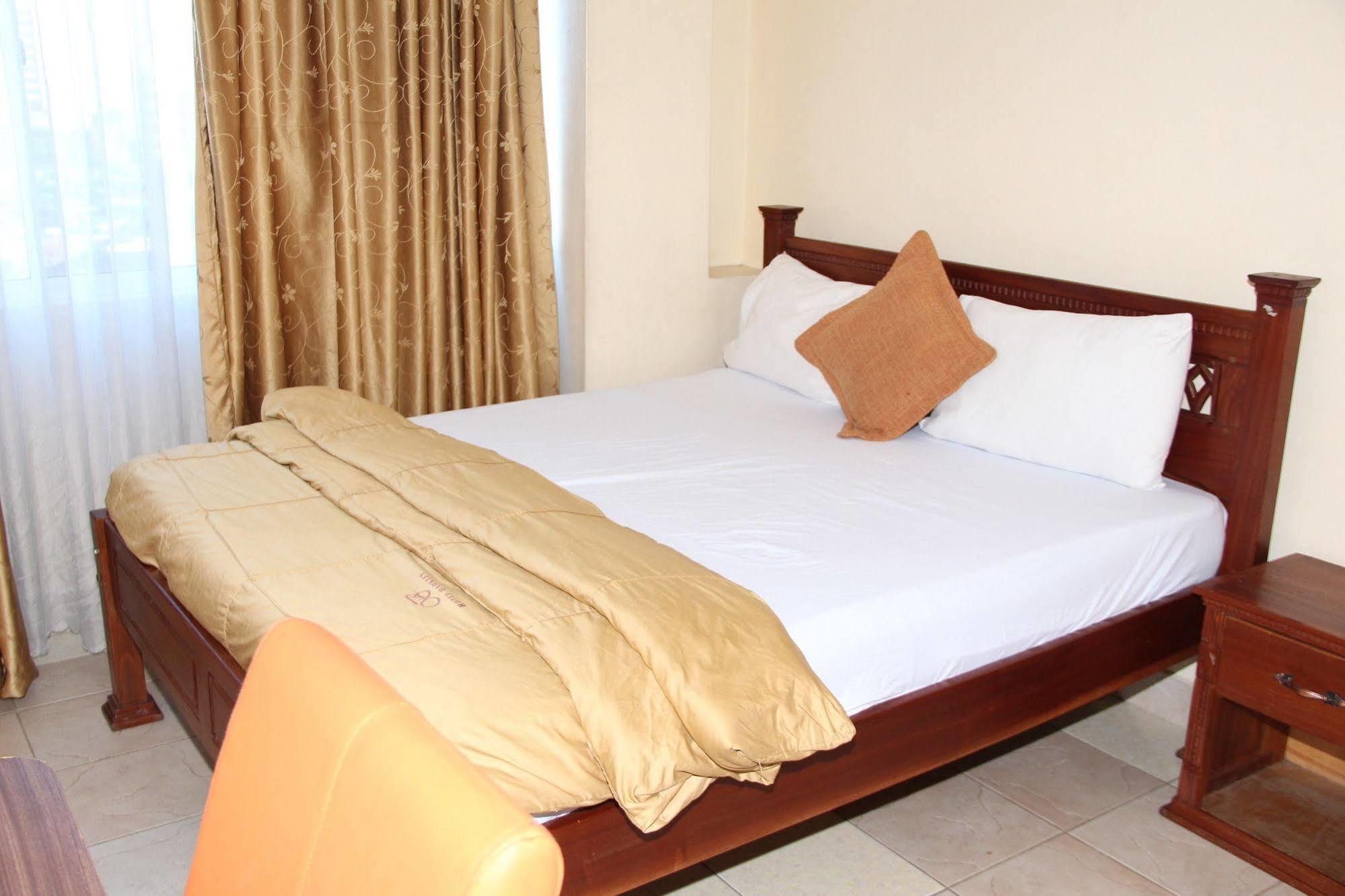 Hotel Barkley Nairobi Bagian luar foto