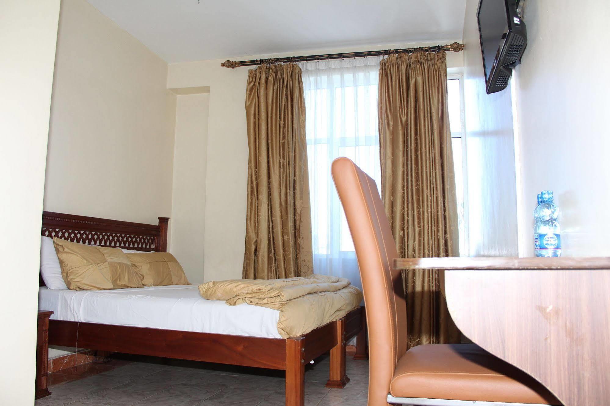 Hotel Barkley Nairobi Bagian luar foto