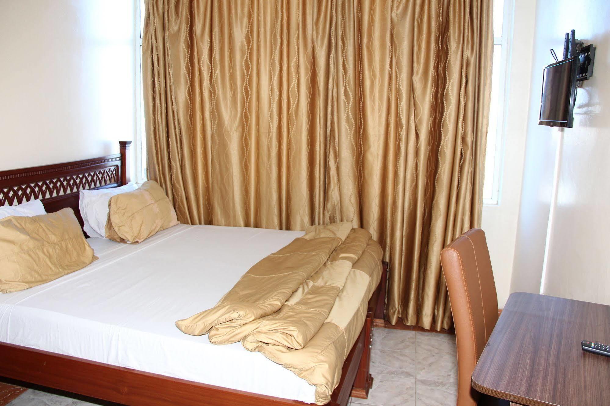 Hotel Barkley Nairobi Bagian luar foto