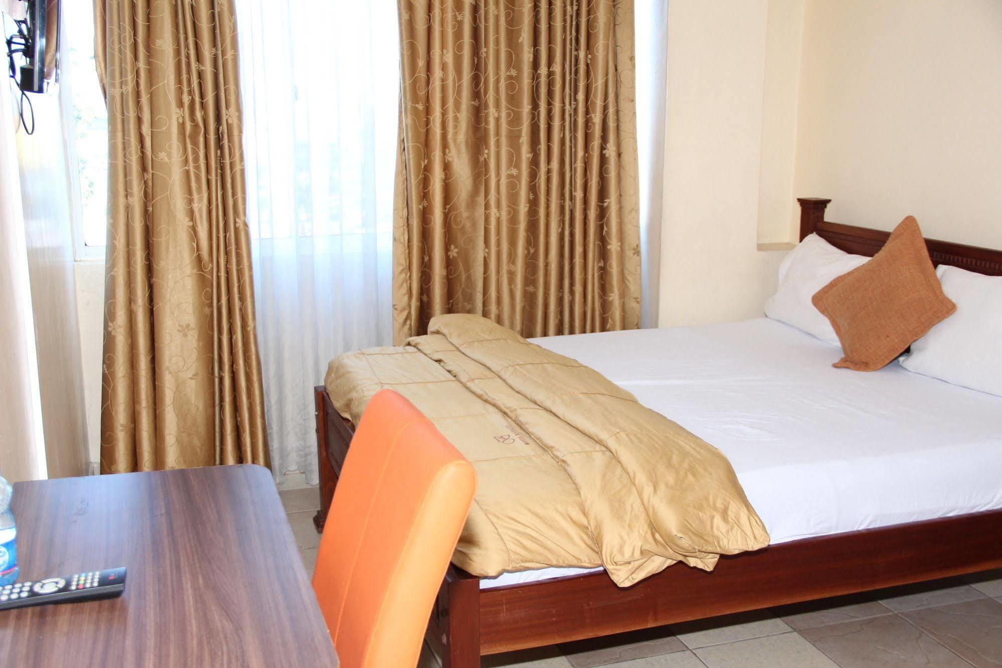 Hotel Barkley Nairobi Bagian luar foto